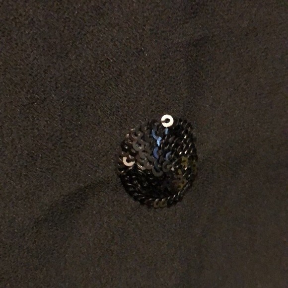 Old navy black sheer top size XS - Picture 7 of 7